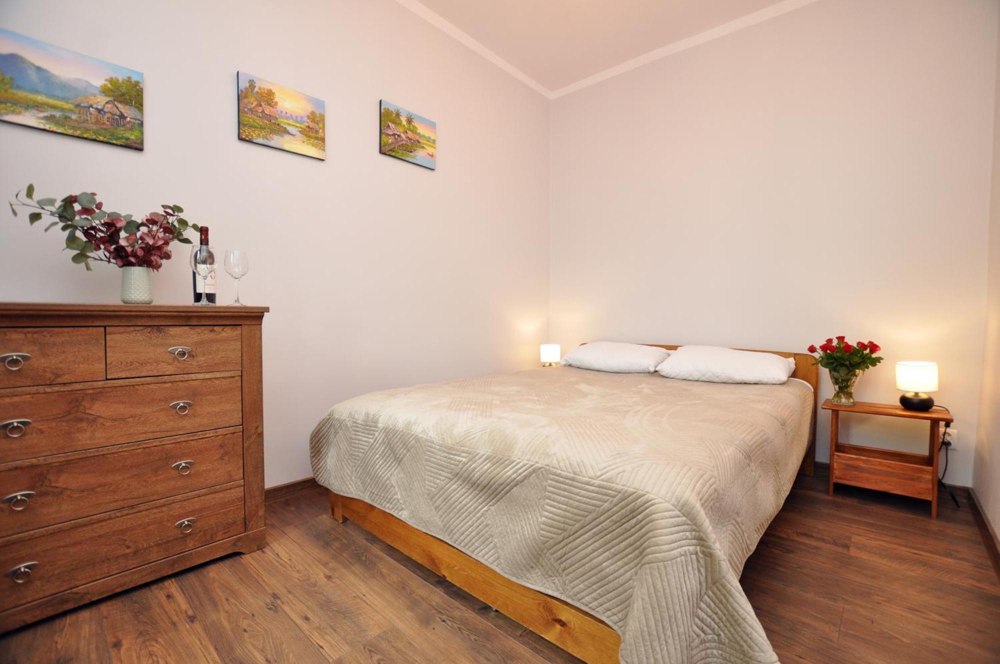Stylowy 2-Pokojowy Apartament 5 Min. Od Rynku วรอตซวาฟ ภายนอก รูปภาพ
