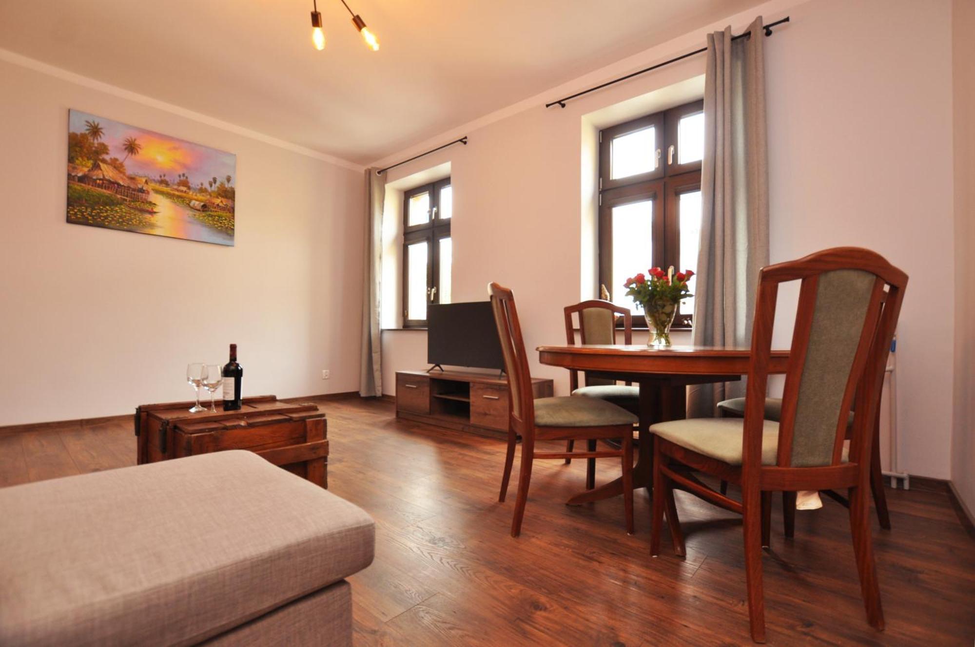 Stylowy 2-Pokojowy Apartament 5 Min. Od Rynku วรอตซวาฟ ภายนอก รูปภาพ
